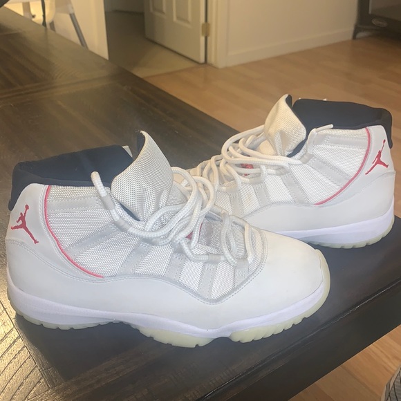 Jordan Other - Jordan Retro 11s “Platinum Tint”